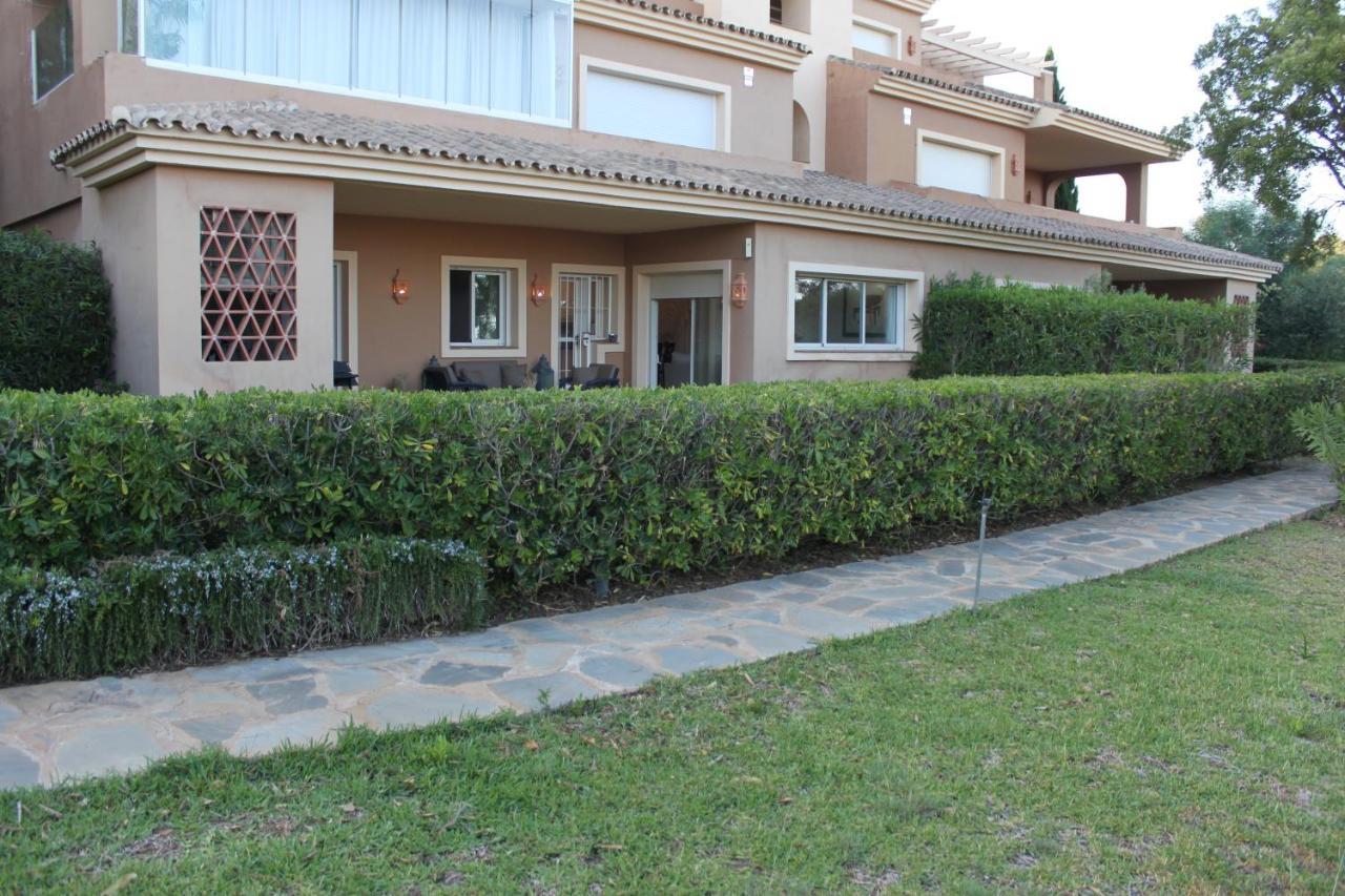 Elegant And Spacious Garden Apartment With Beautiful Views Ojén Exteriör bild