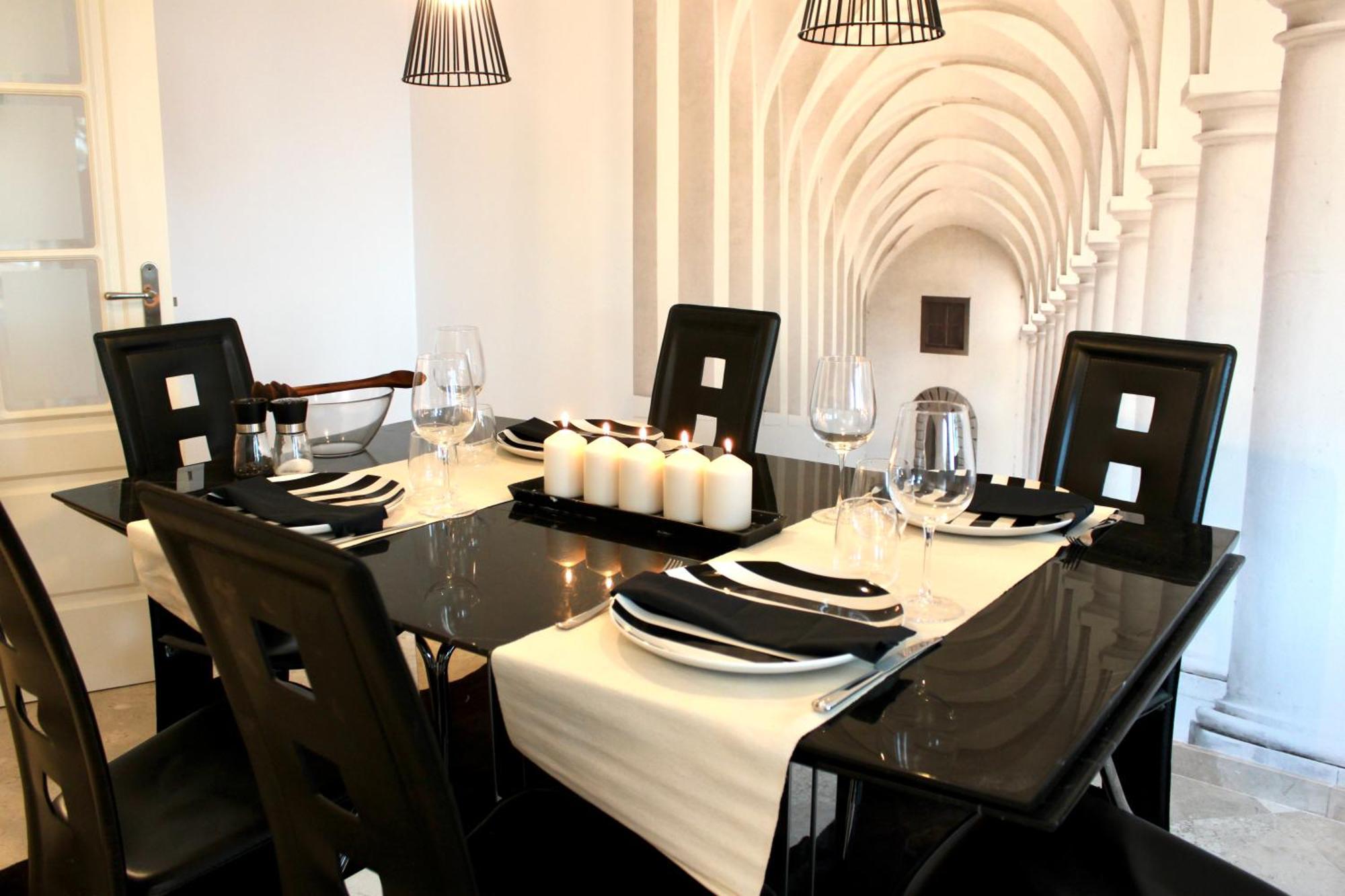 Elegant And Spacious Garden Apartment With Beautiful Views Ojén Exteriör bild