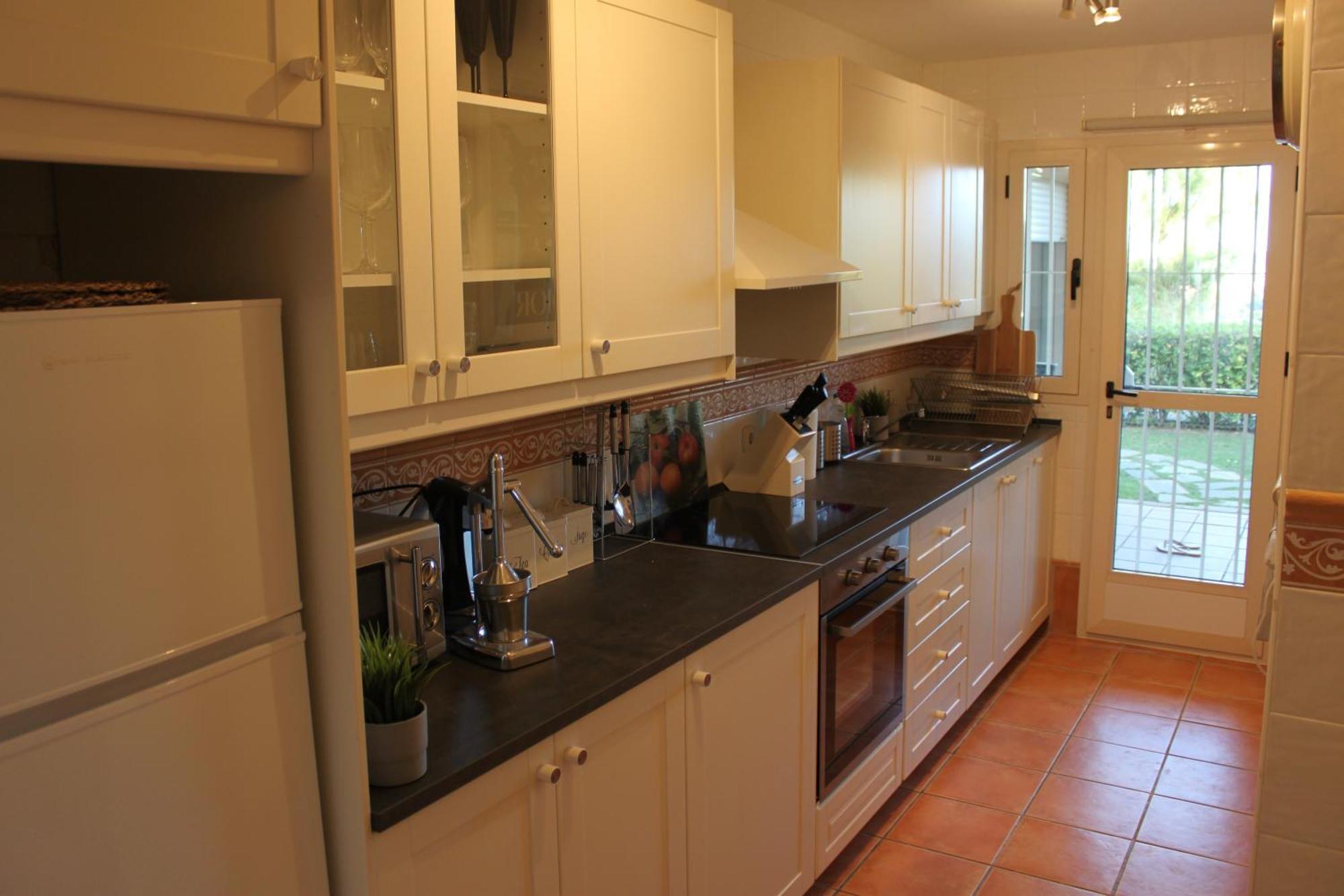 Elegant And Spacious Garden Apartment With Beautiful Views Ojén Exteriör bild